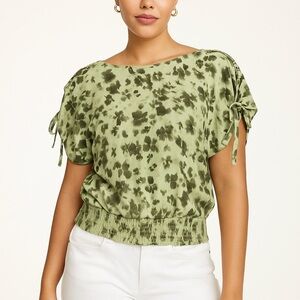 Michael kors Women's Blouse Top Green Floral Print with Elastic Waist 
mt12